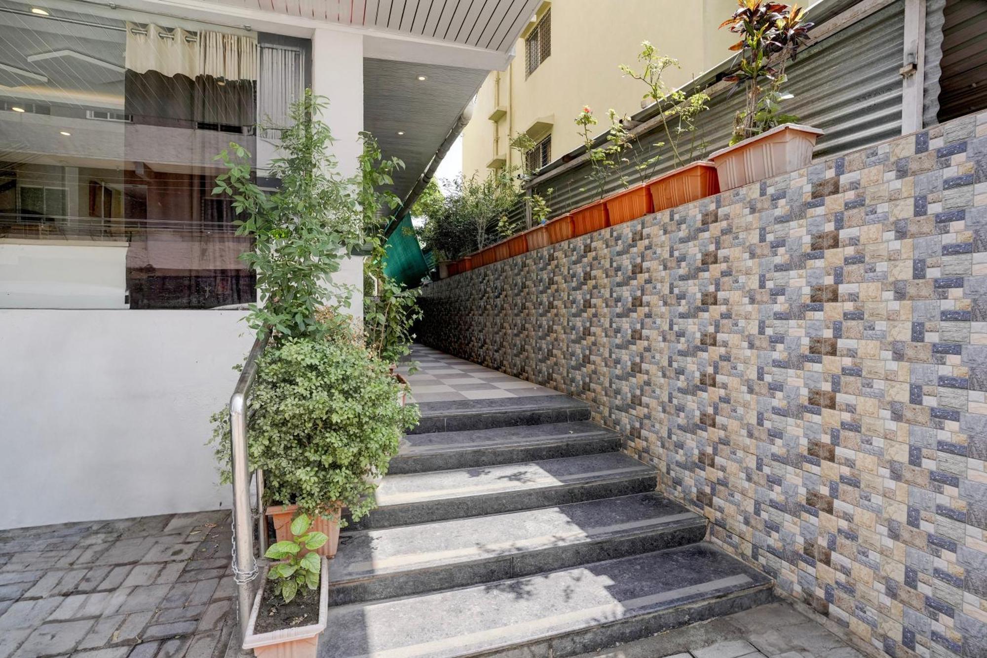 Super Hotel O Chhatrapati Nagar Shirdi Exterior photo